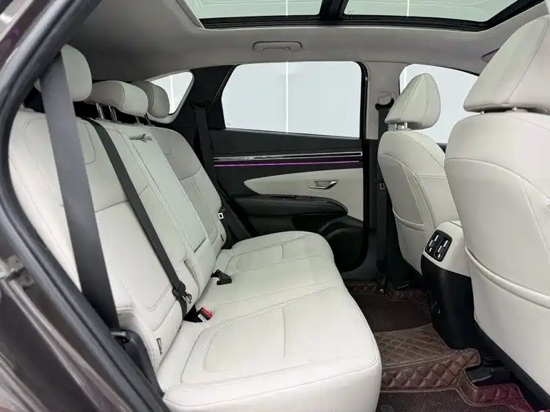 Hyundai Tucson — миниатюра 8