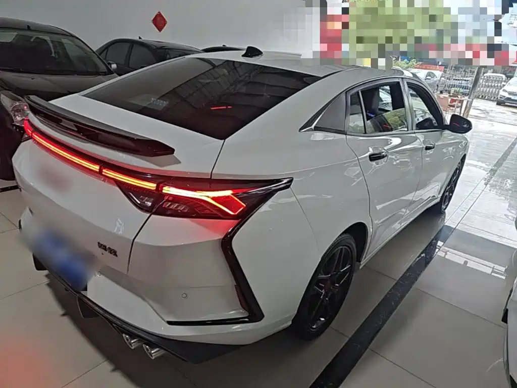 Aeolus Yixuan — миниатюра 7
