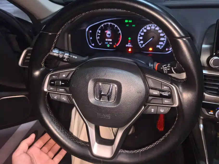Honda Accord — миниатюра 15