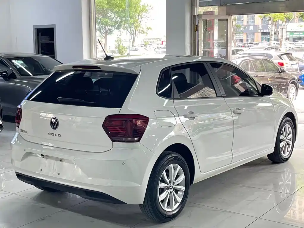 Volkswagen Polo 2021 Plus 1.5L AT