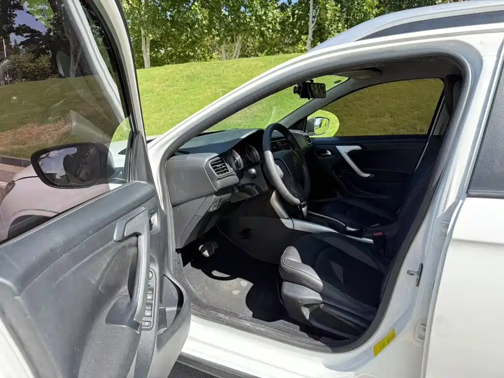 Citroen C3-XR — миниатюра 16