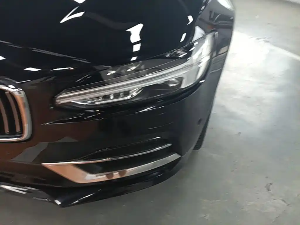 Volvo S90 — миниатюра 24