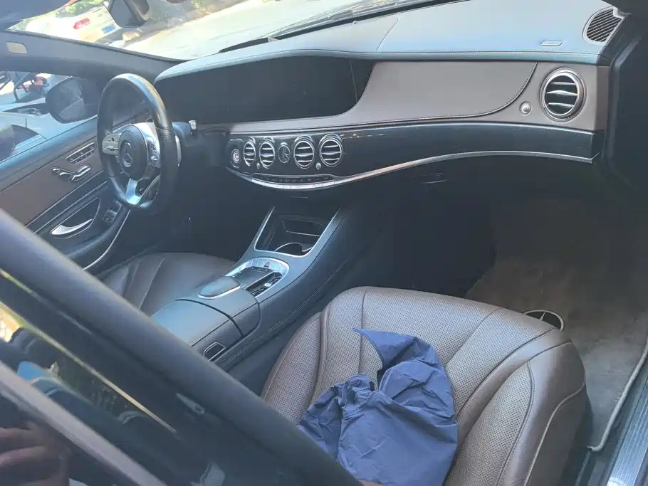 Mercedes-Benz S-Class — миниатюра 8