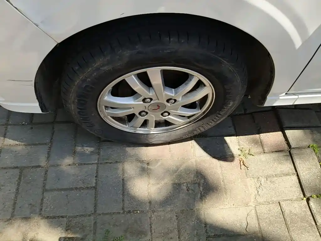 Wuling Hongguang — миниатюра 22