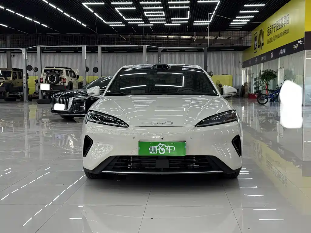 BYD Seal 07 DM-i