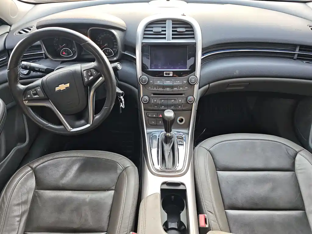Chevrolet Malibu — миниатюра 12