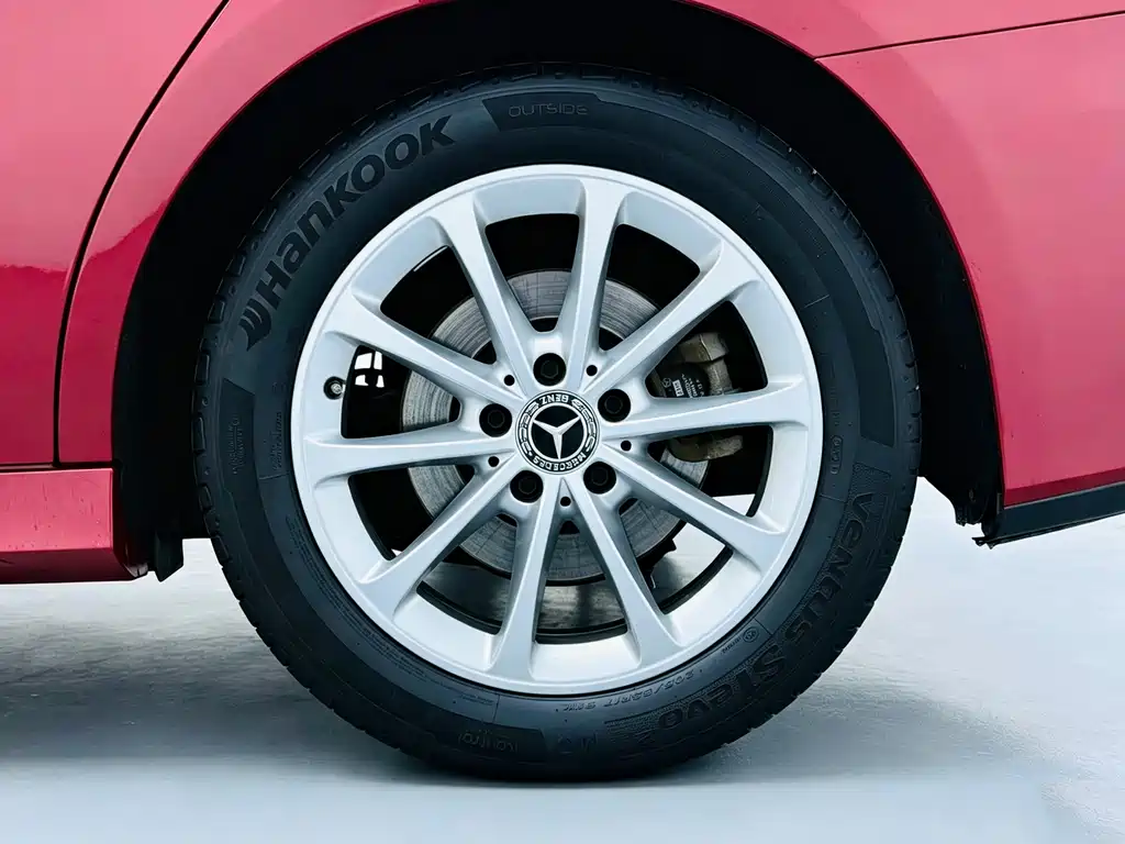 Mercedes-Benz A-Class — миниатюра 7