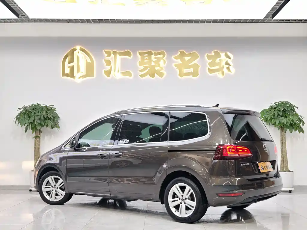 Volkswagen Xia 2018 380TSI 7 мест