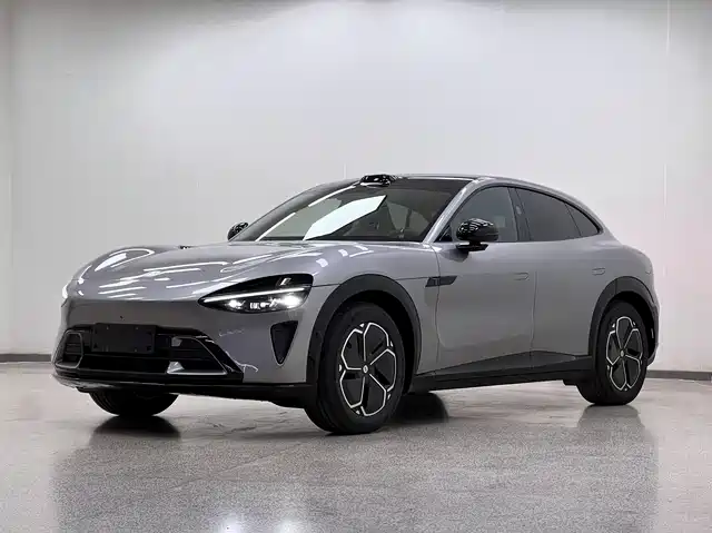 XIAOMI CAR XIAOMI YU7 2025