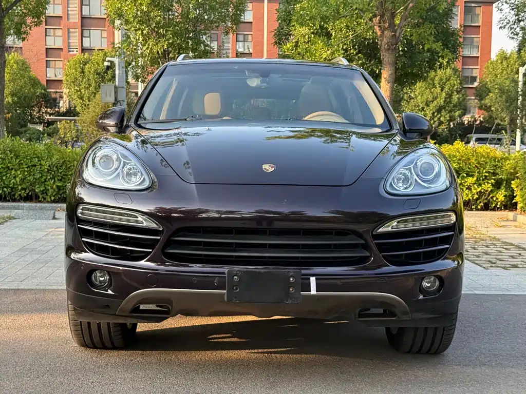 Porsche Cayenne — миниатюра 2