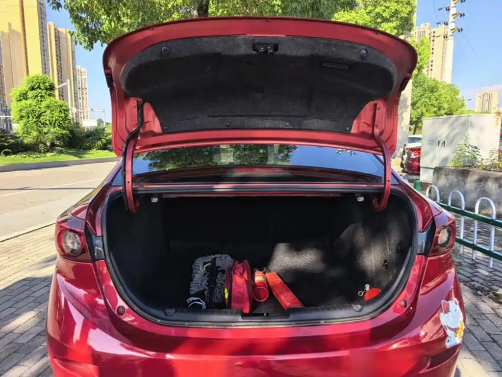 Mazda 3 Axela — миниатюра 19