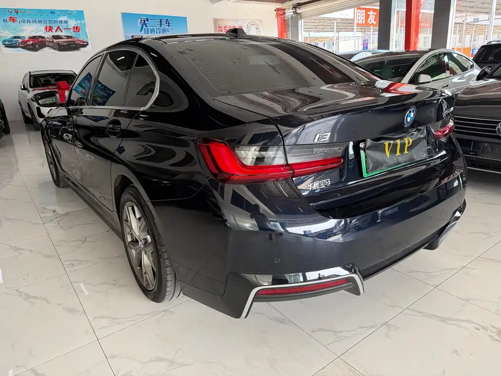 BMW i3 — миниатюра 9