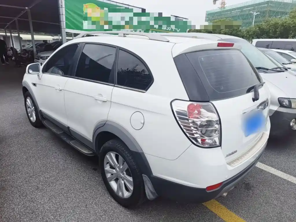 Chevrolet Captiva — миниатюра 5