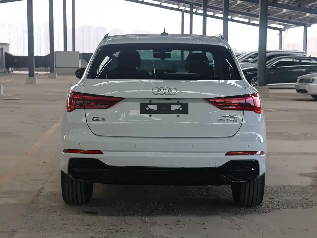 Audi Q3 — миниатюра 6