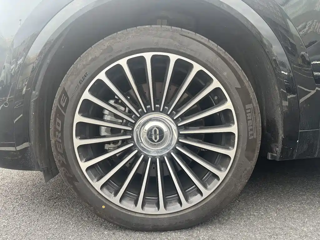 AITO AITO M8 — миниатюра 18