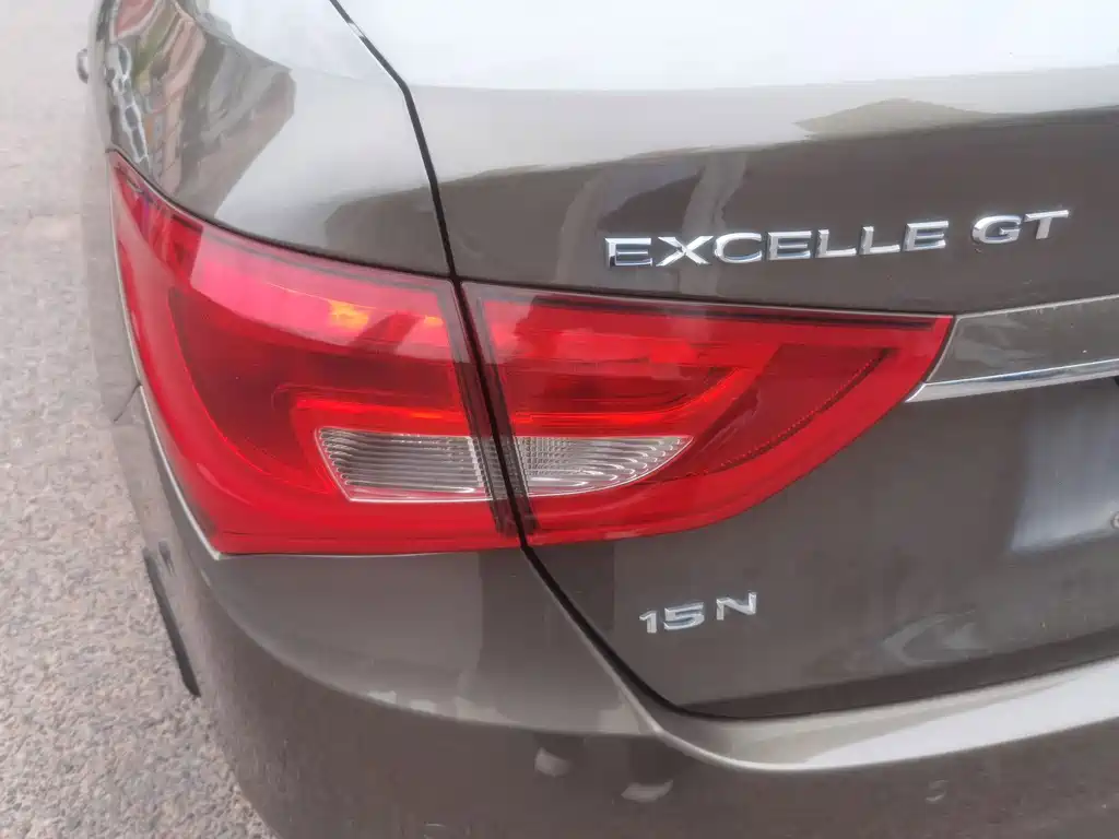 Buick Excelle — миниатюра 11