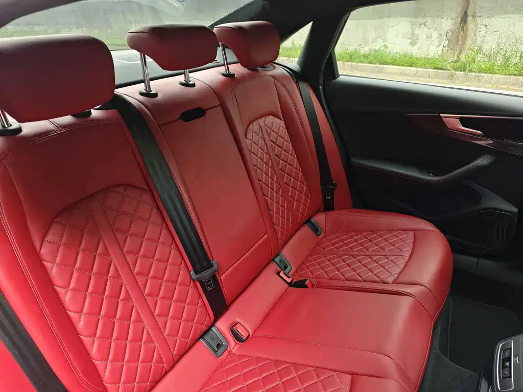 Audi S4 — миниатюра 10