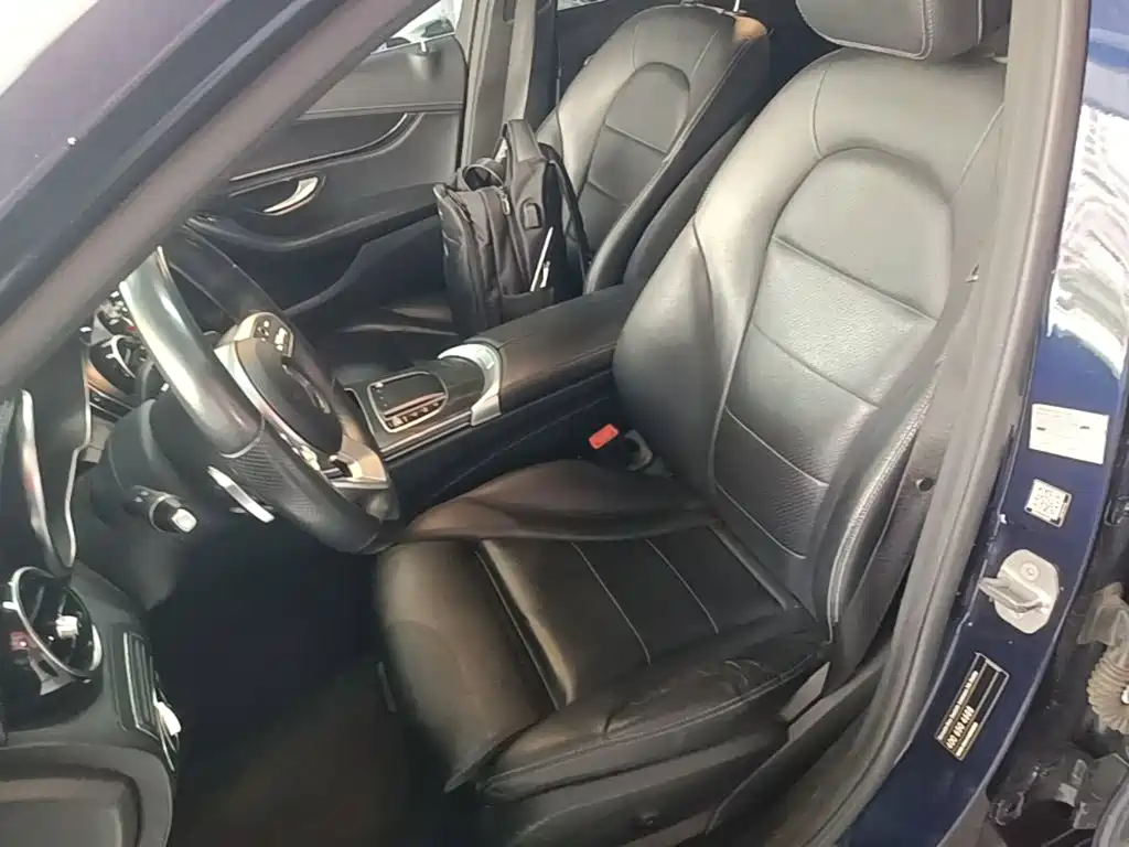 Mercedes-Benz C-Class — миниатюра 15