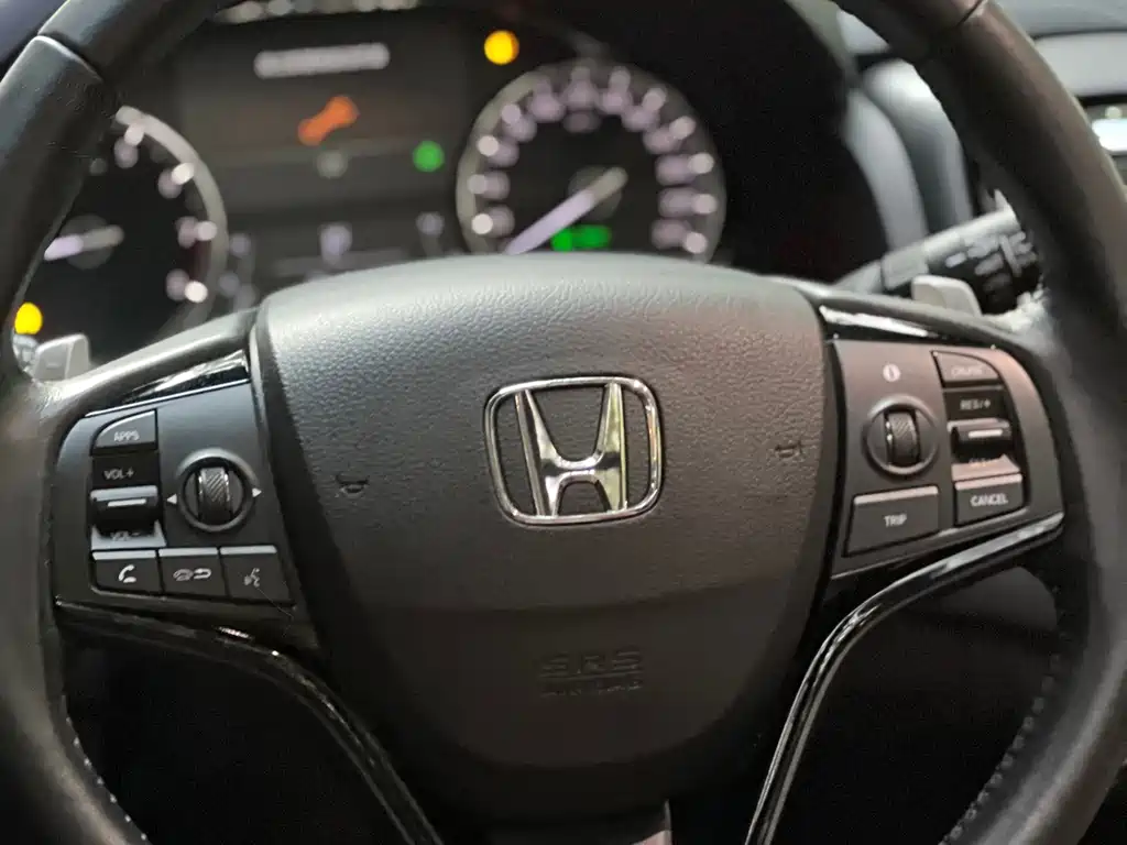 Honda UR-V — миниатюра 8
