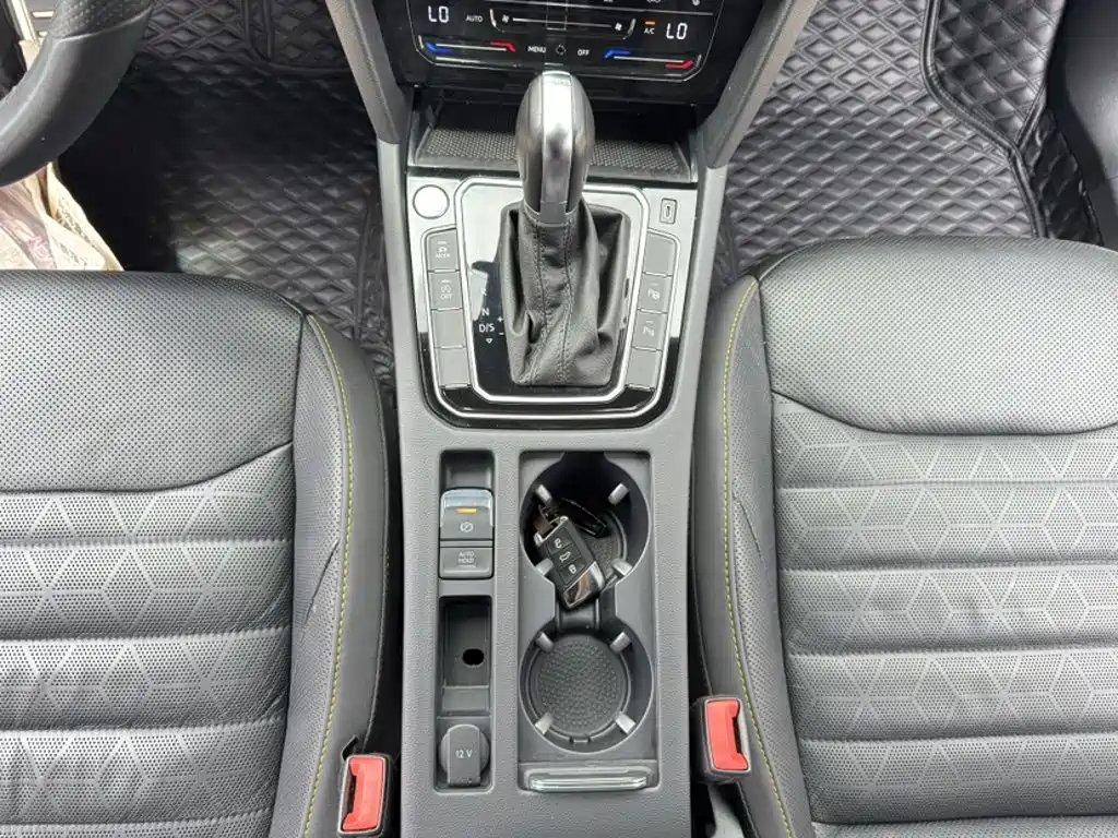 Volkswagen CC — миниатюра 20