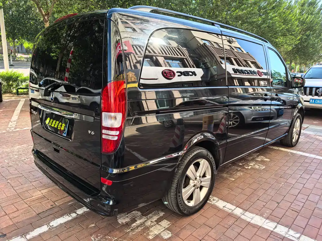 Mercedes-Benz Viano 2012 2.5L Comfort