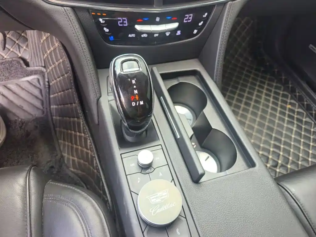 Cadillac CT6 — миниатюра 14