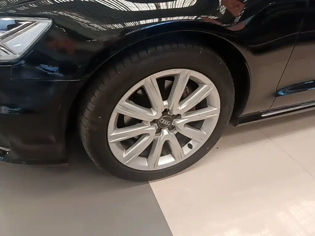 Audi A6L — миниатюра 23