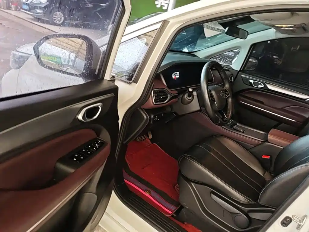 GAC Motor Trumpchi M6 — миниатюра 16