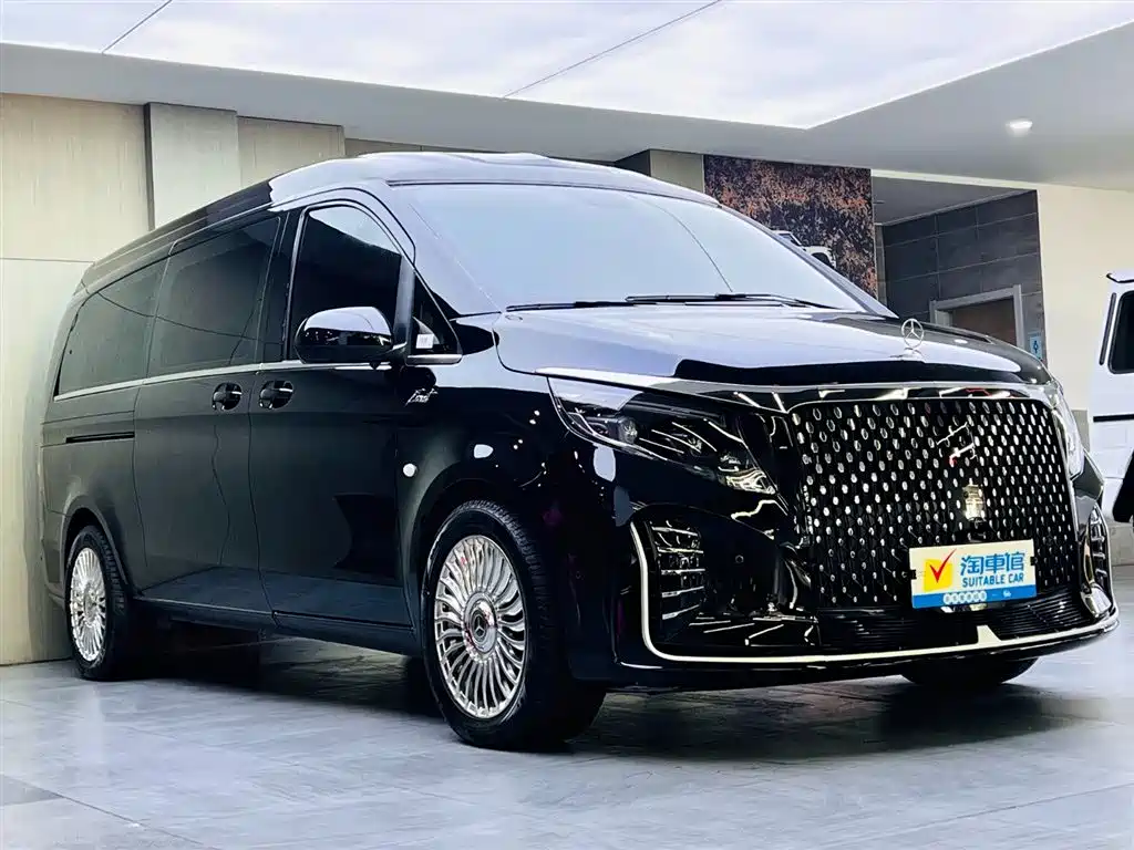 Mercedes-Benz Vito 2024 2.0T 7 мест