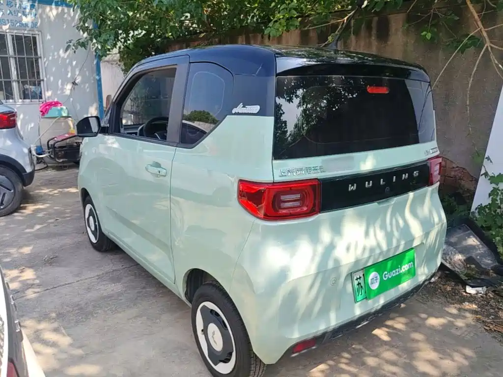 Wuling MINIEV — миниатюра 5
