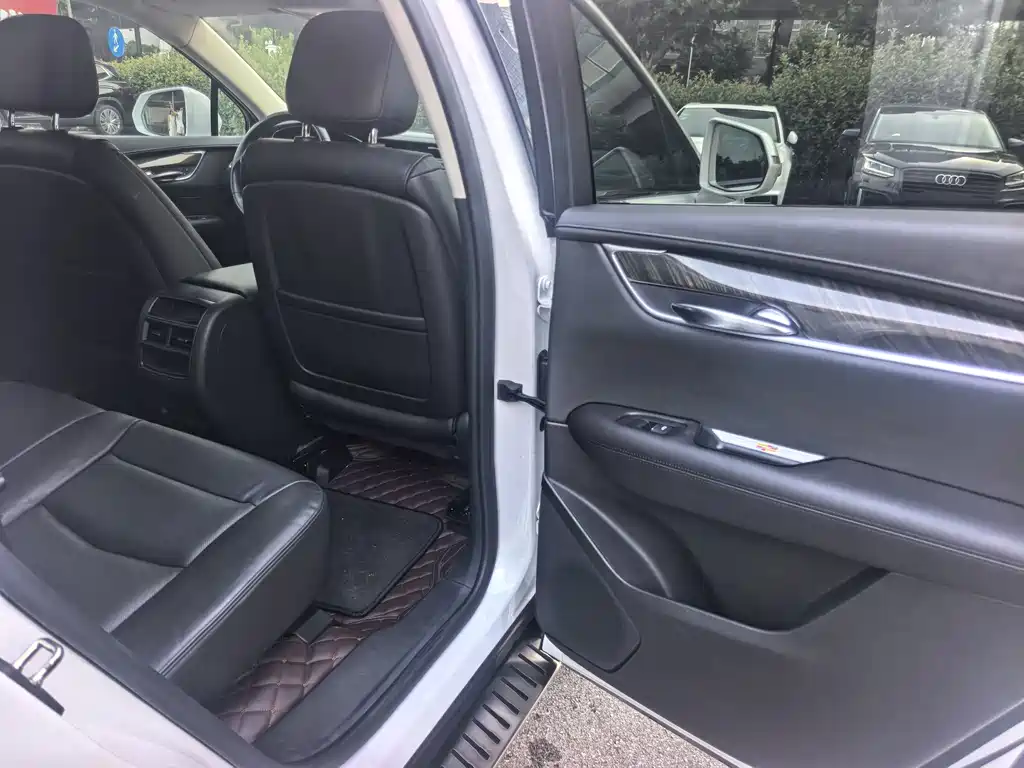 Cadillac XT5 — миниатюра 15