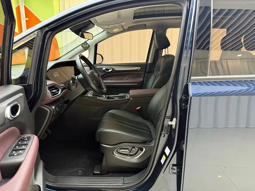 GAC Motor Trumpchi M6 — миниатюра 7