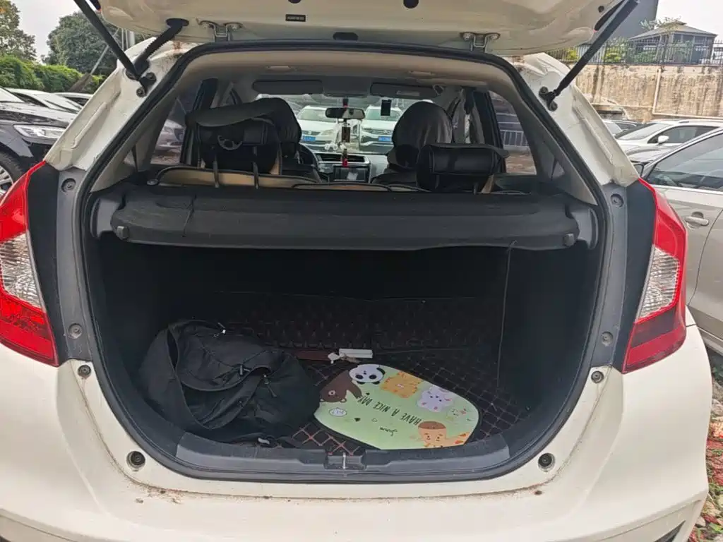 Honda Fit — миниатюра 19