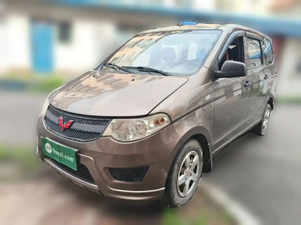 Wuling Hongguang — миниатюра 2