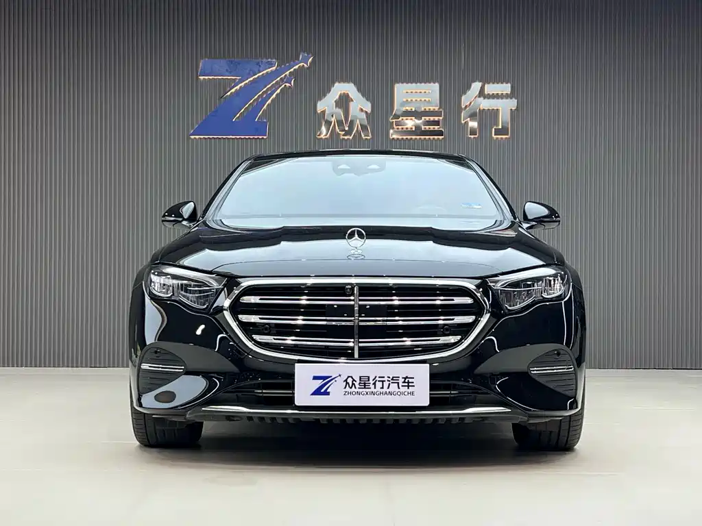 Mercedes-Benz E-Class — миниатюра 2