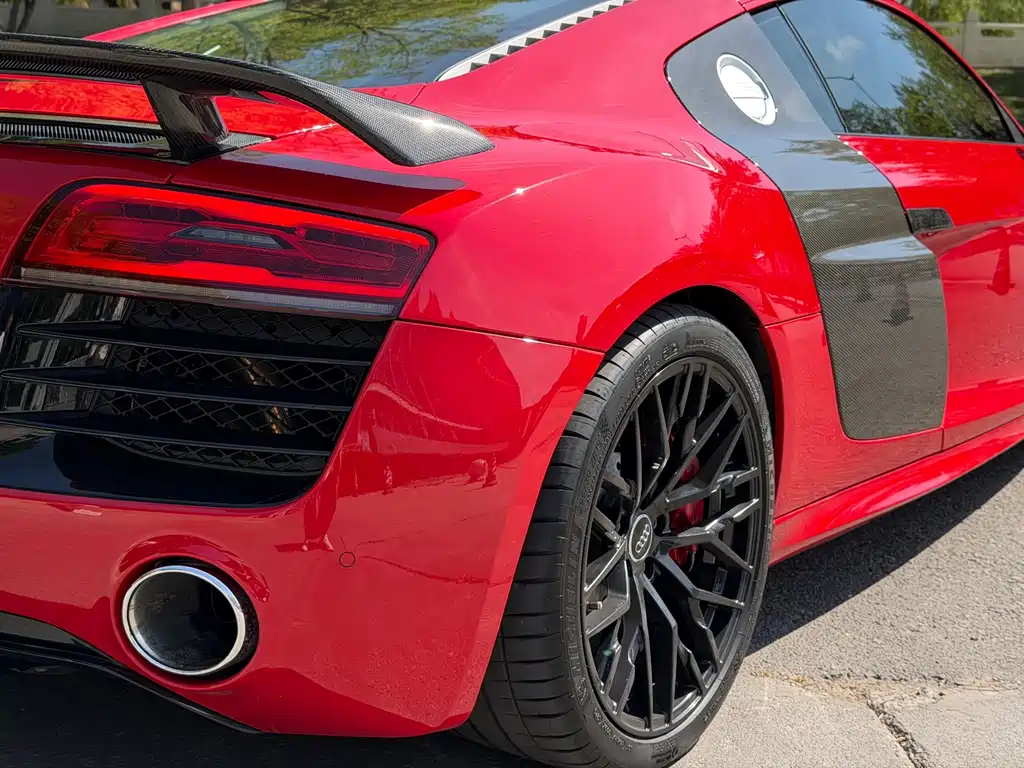 Audi R8 — миниатюра 24