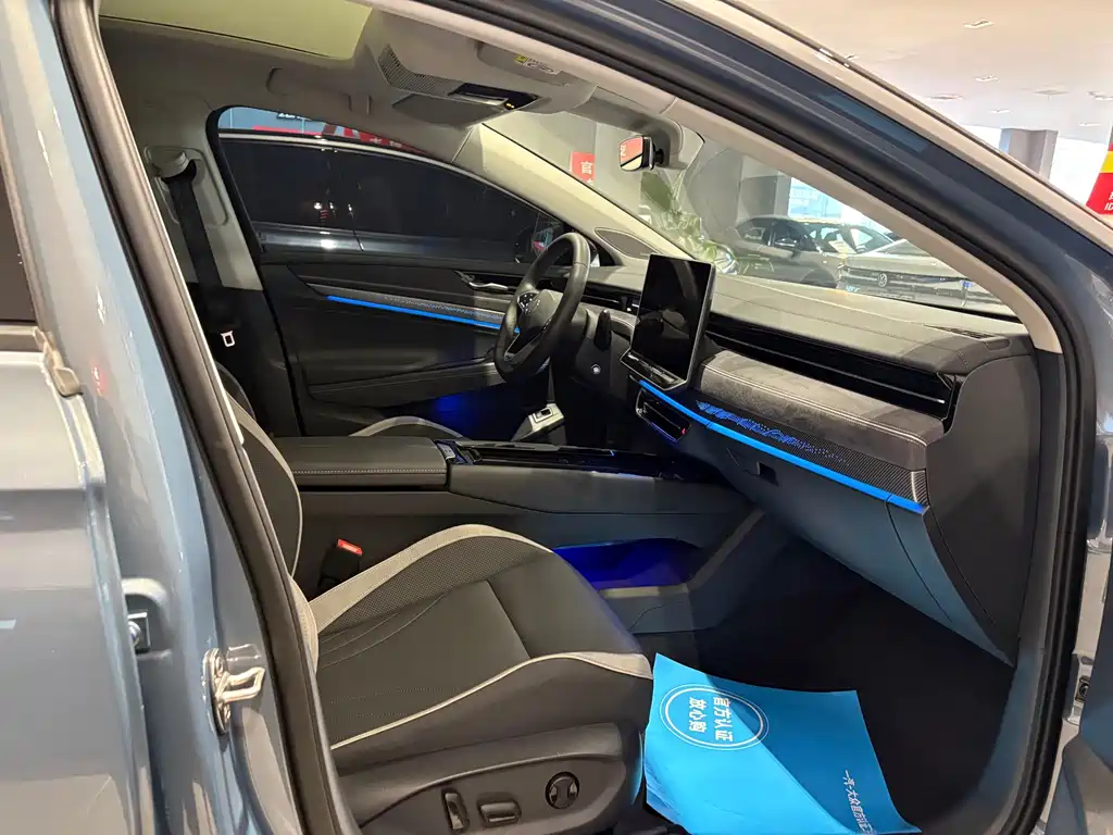 Volkswagen ID.7 VIZZION — миниатюра 5