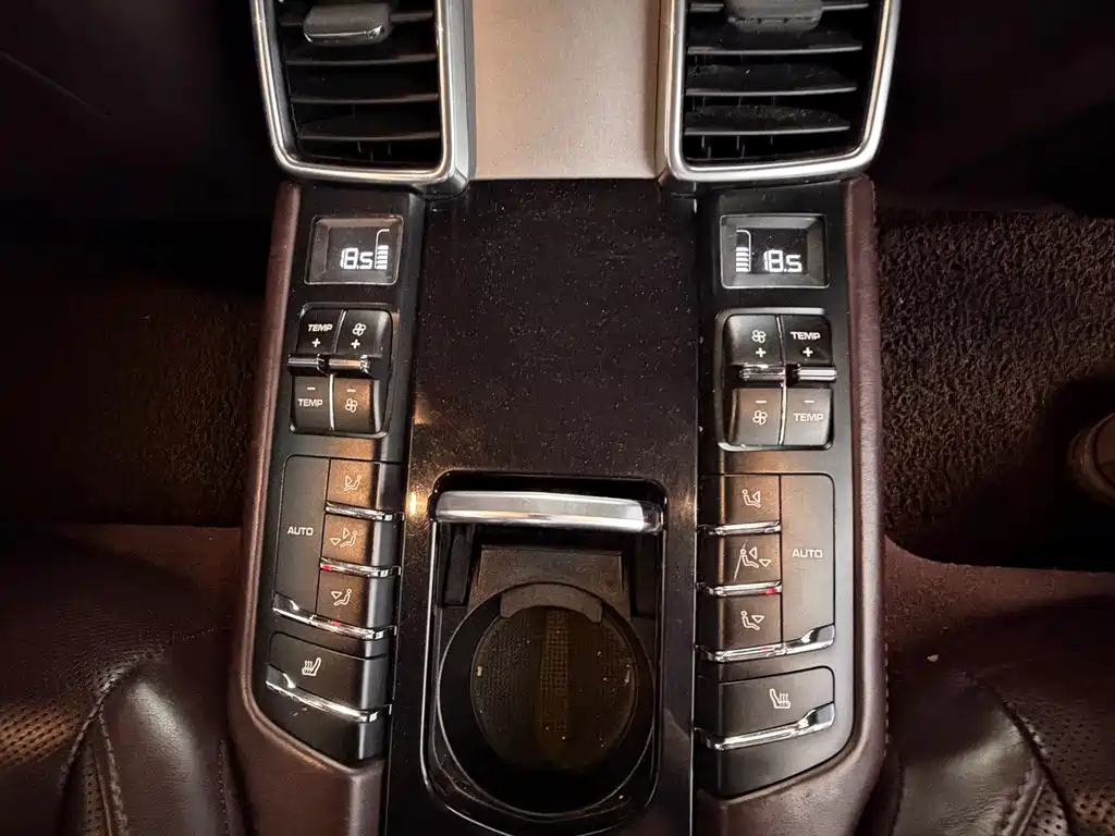 Porsche Panamera — миниатюра 16