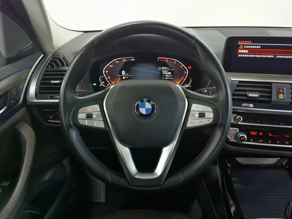 BMW X3 — миниатюра 11