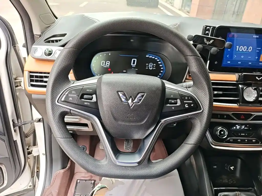 Wuling Hongguang S3 — миниатюра 7