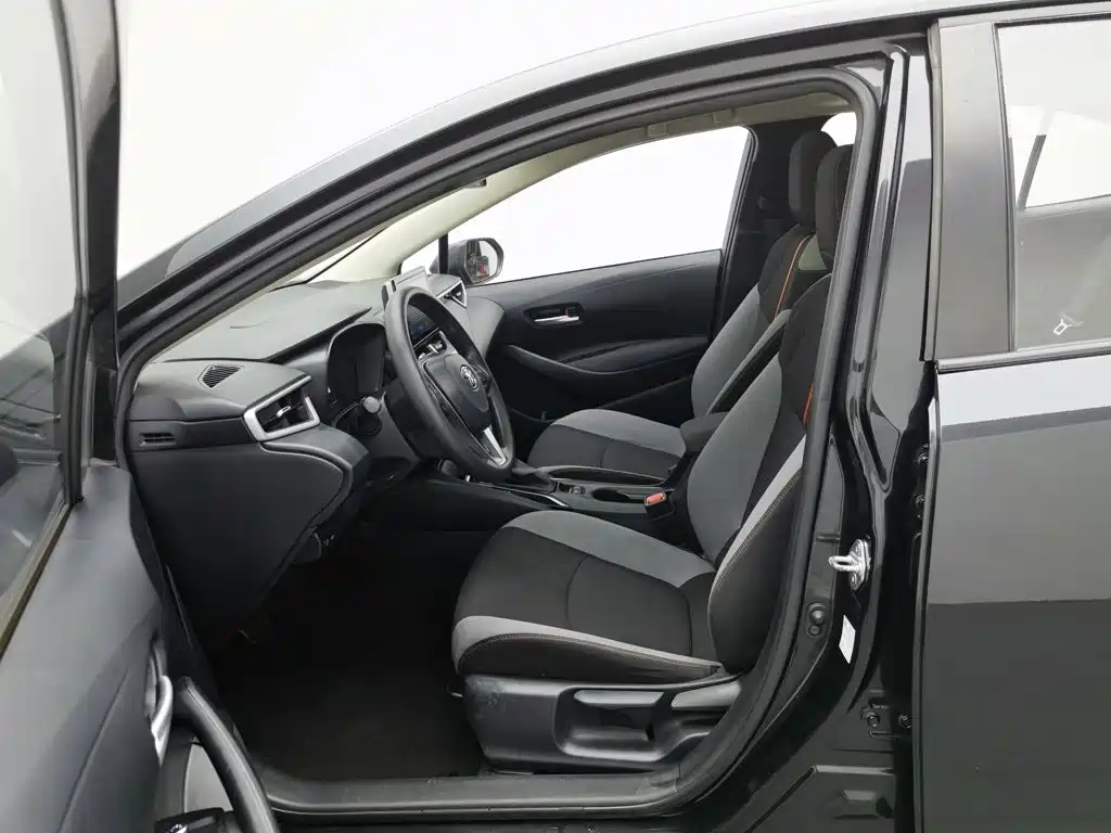 Toyota Corolla — миниатюра 10