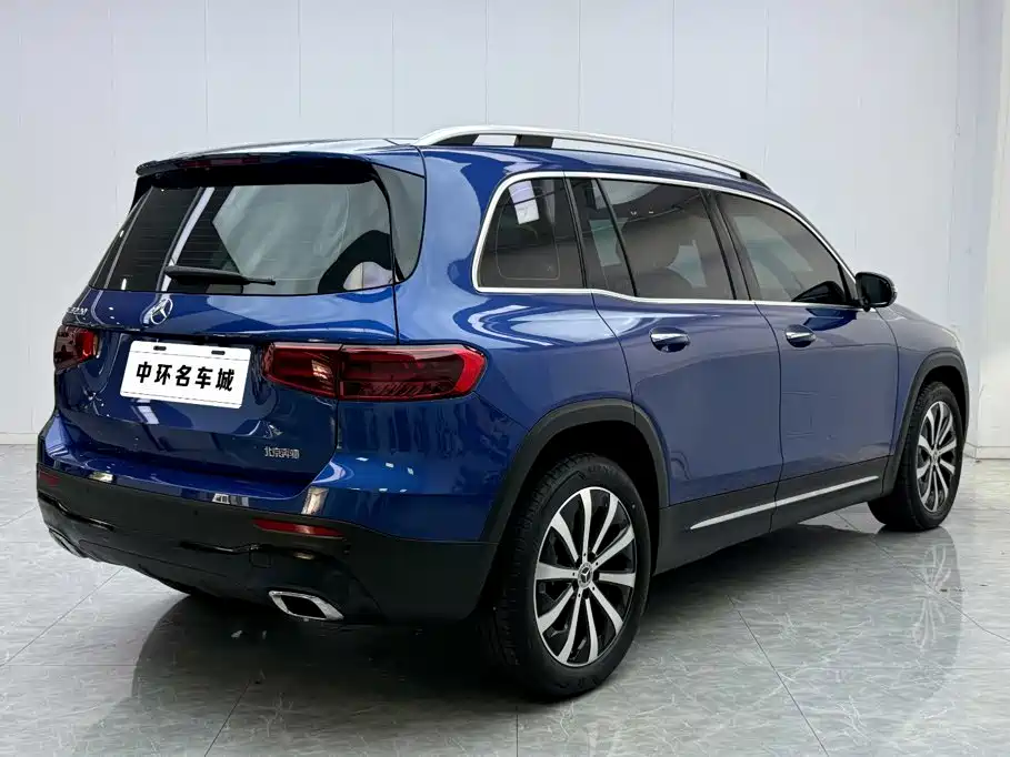 Mercedes-Benz GLB — миниатюра 17