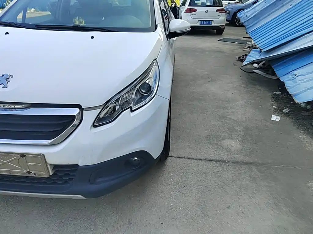 Peugeot 2008 — миниатюра 24