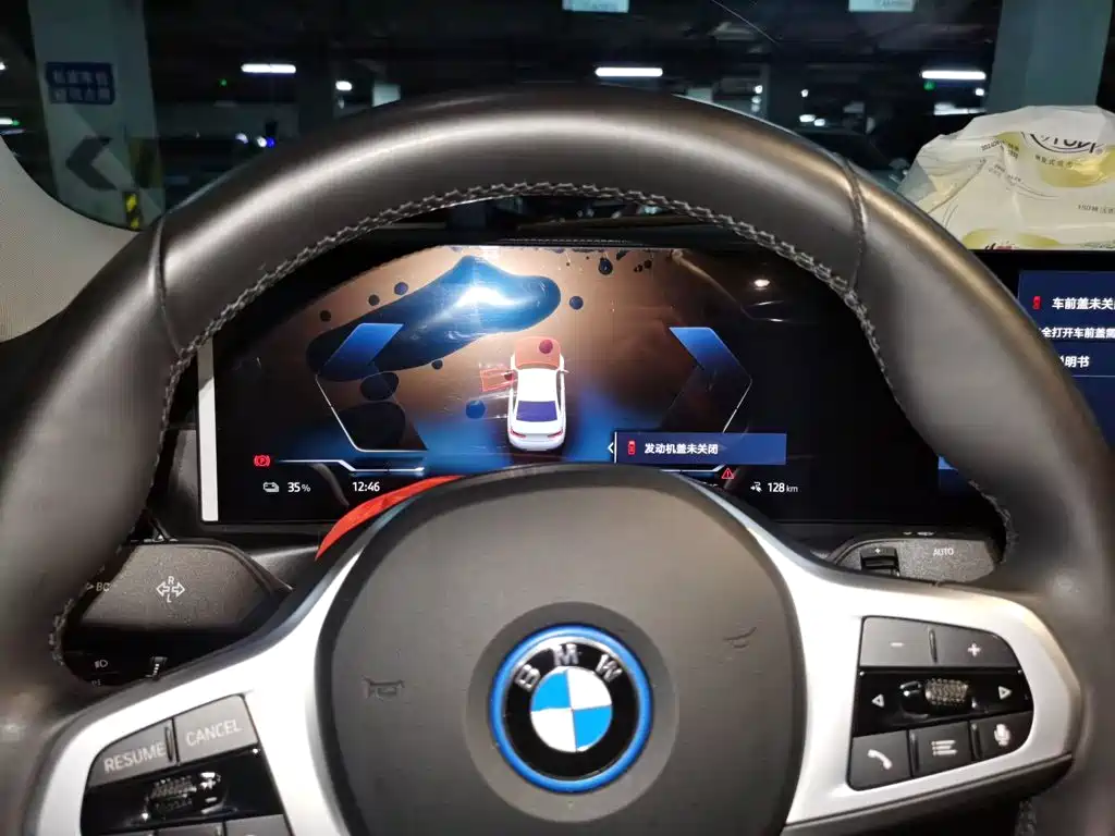 BMW i3 — миниатюра 12