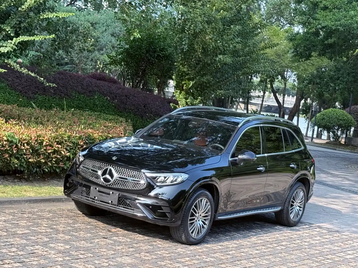 奔驰GLC 2025款 GLC 300 L 4MATIC 动感型 5座 2025