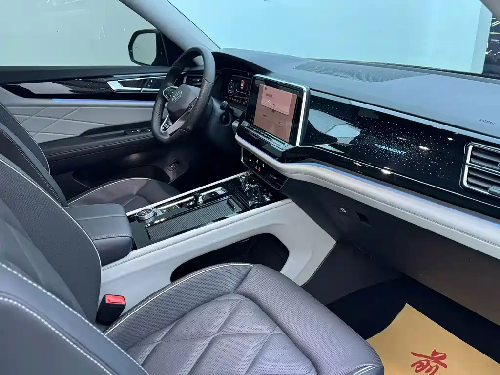 Volkswagen Teramont — миниатюра 6