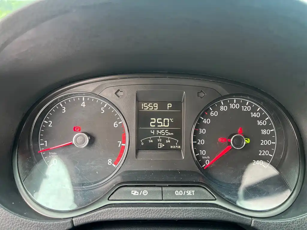 Volkswagen Polo — миниатюра 14