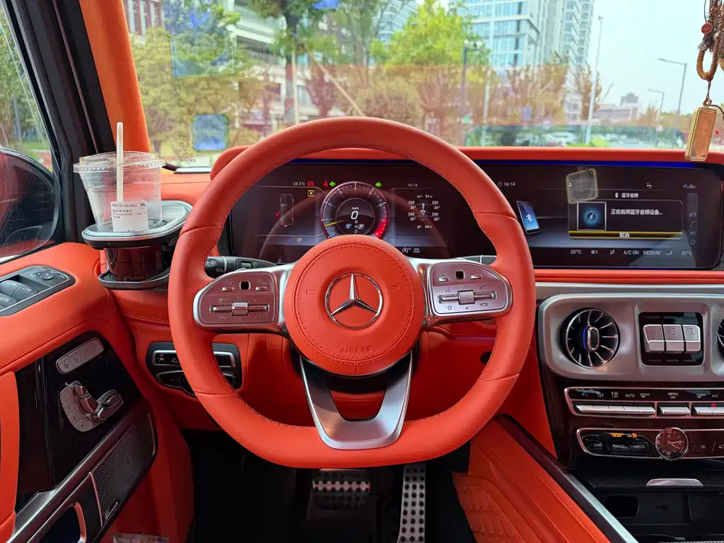 Mercedes-Benz G-Class — миниатюра 16