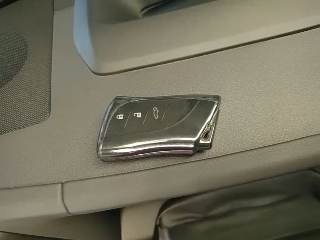 Lexus GX — миниатюра 9