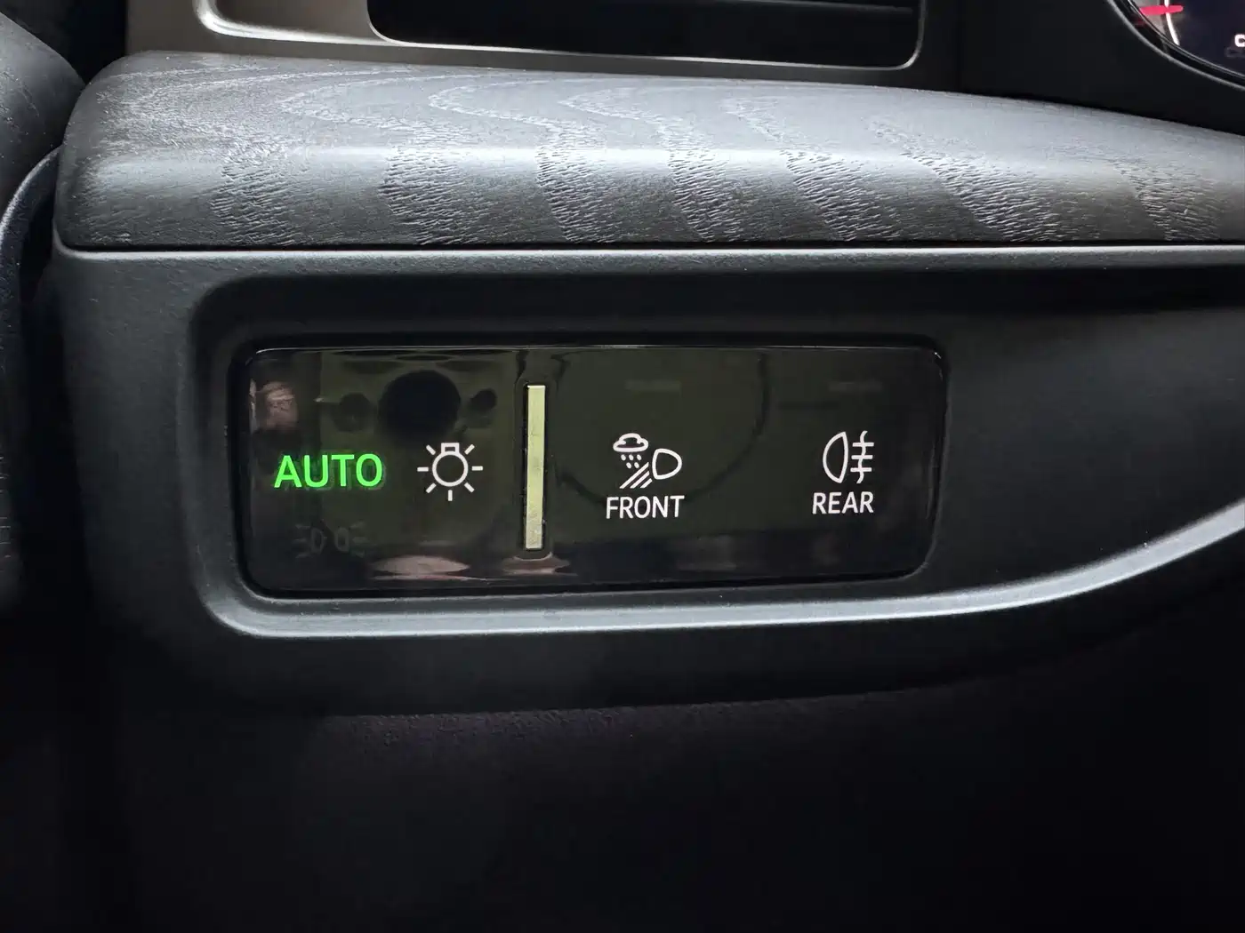 Audi Q6 id 4655209 из Китая 13